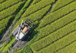 农业农村部：加大智能农机装备补贴力度